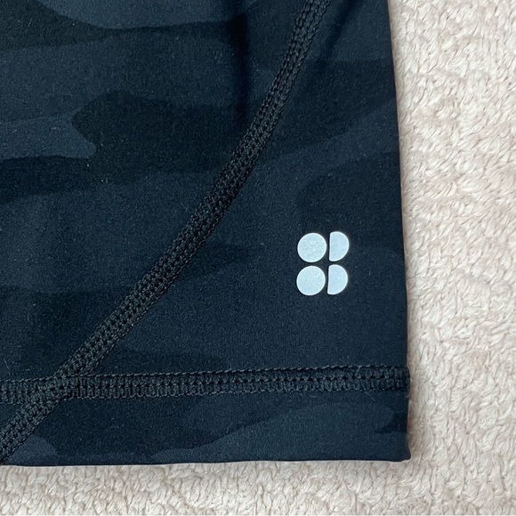 NEW Sweaty Betty POWER Bike Shorts-9” Inseam-Womens S-Charcoal/Black Camo-Sporty - Picture 2 of 11